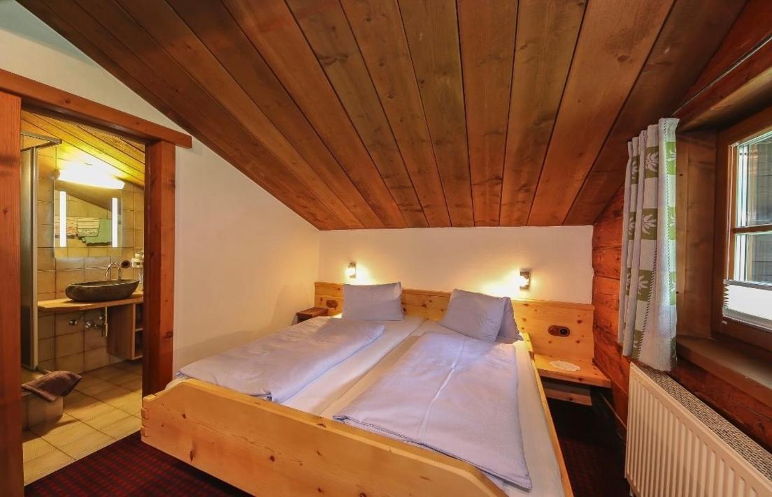 לינה וארוחת בוקר זאלבך הינטרגלם Hochwart Hof Bed & Breakfast מראה חיצוני תמונה