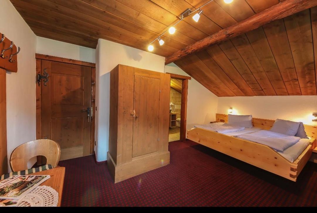 לינה וארוחת בוקר זאלבך הינטרגלם Hochwart Hof Bed & Breakfast מראה חיצוני תמונה